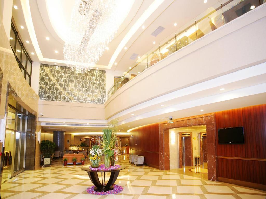Ramada Shanghai Wujiaochang Interior photo