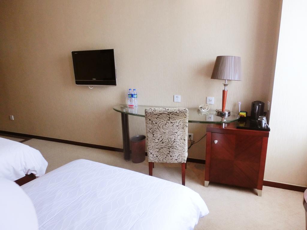 Ramada Shanghai Wujiaochang Room photo